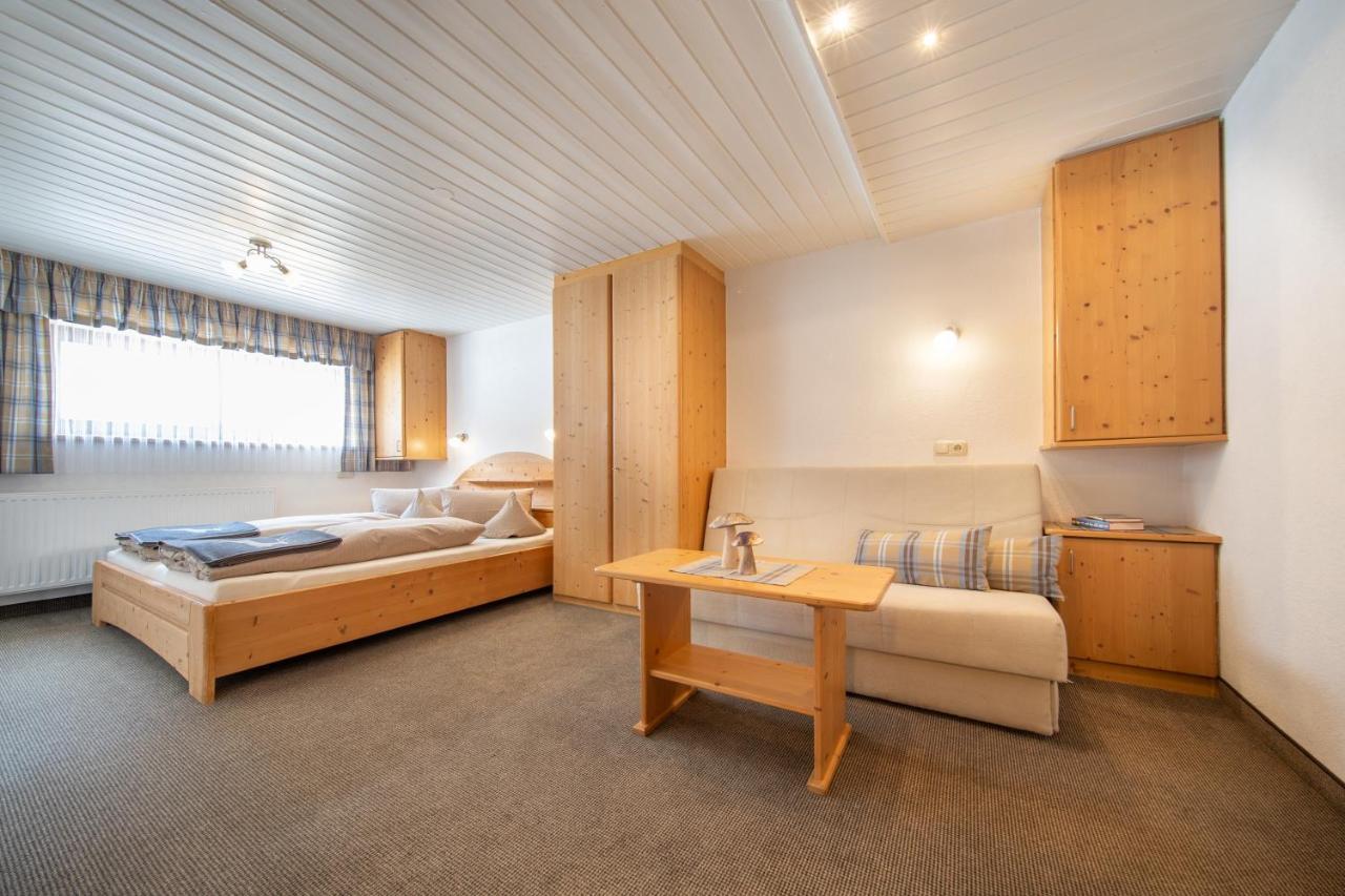 Haus Benjamin Appartement Sölden Buitenkant foto