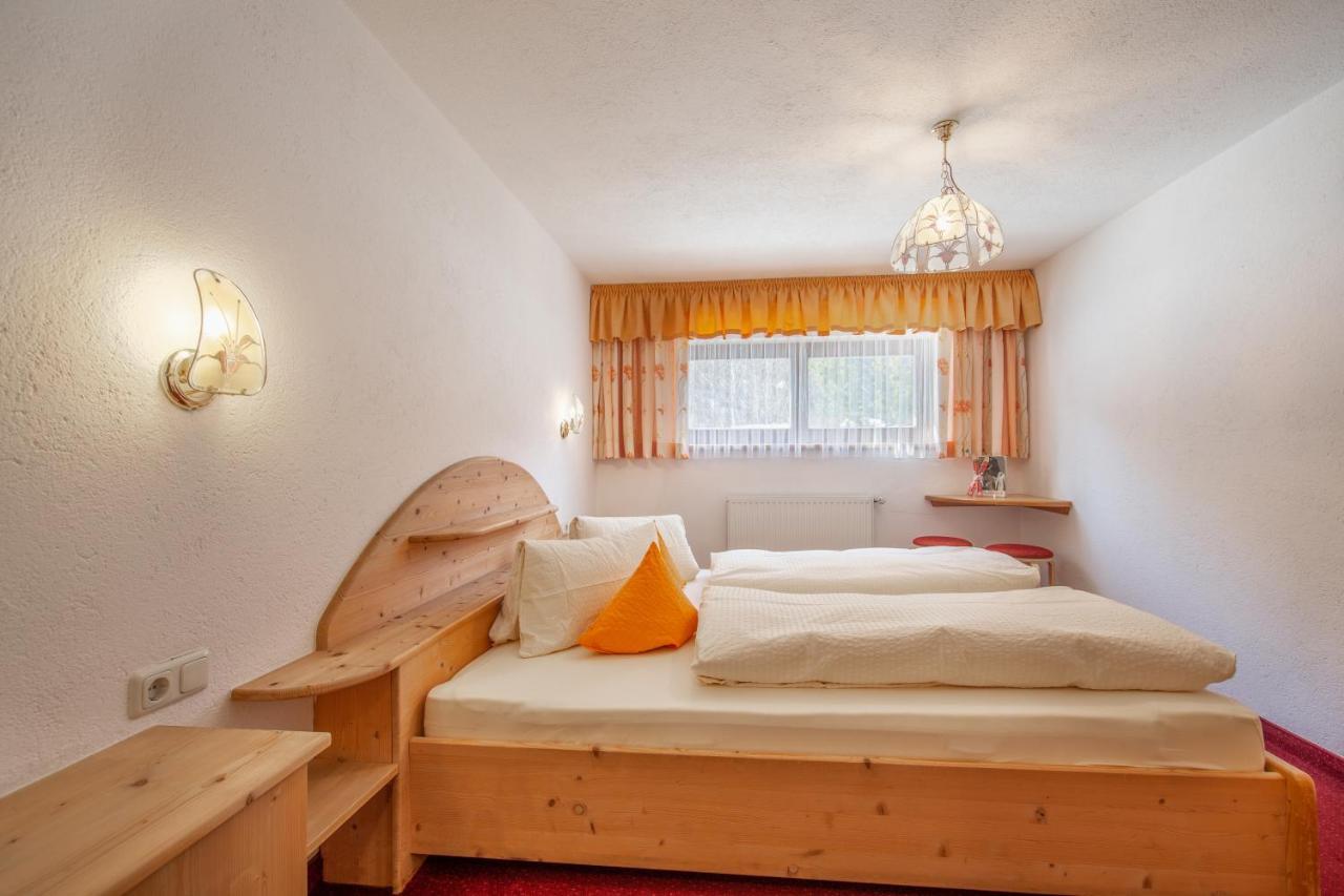 Haus Benjamin Appartement Sölden Buitenkant foto
